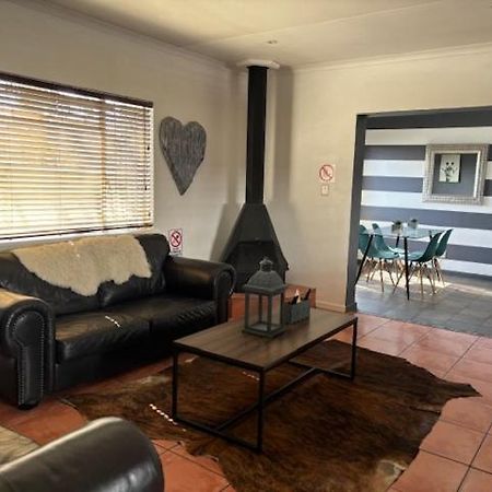 Karoo Heart Leilighet Beaufort West Eksteriør bilde